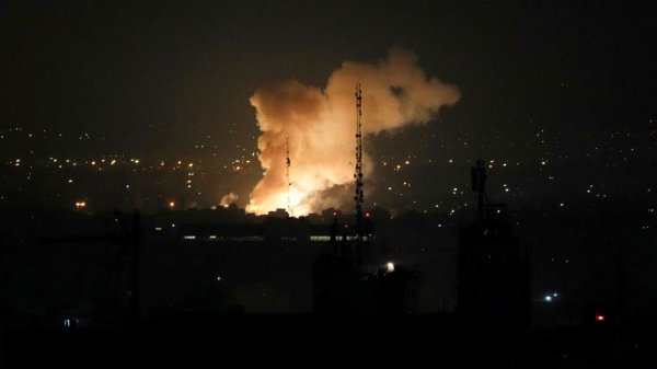 中国股票配资网上 伊朗西北部城市传出爆炸声